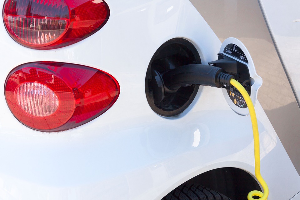 Bradesco Seguros lança cobertura de seguro para carros elétricos