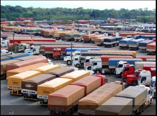 Despesas com seguro de cargas aumentam 59% após nova lei, aponta CNI