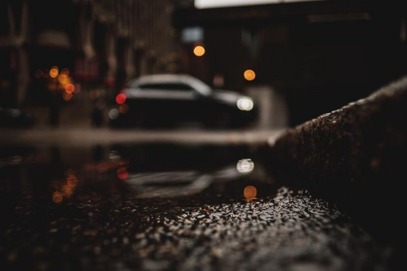 Alagamento, inundação e queda de árvore: saiba se o seu seguro auto cobre danos causados pela chuva