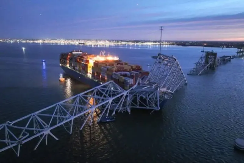 Desabamento de ponte após colisão com navio nos EUA pode gerar prejuízo bilionário ao Mercado de Seguros