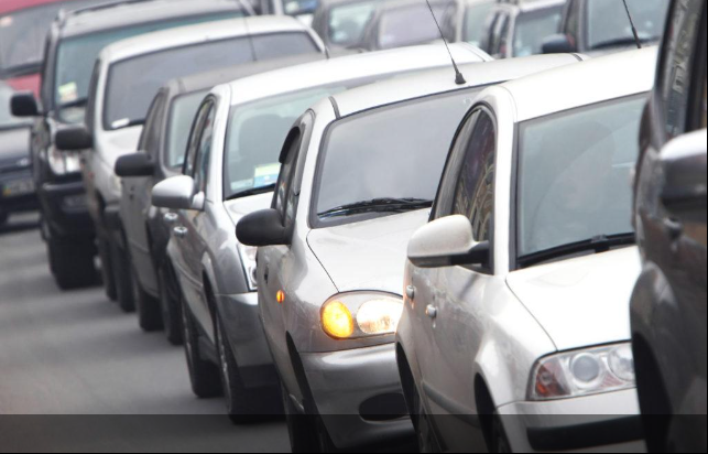 Demanda por seguro de carro se recupera e cresce 33% em abril, aponta pesquisa