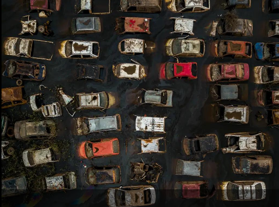Leilão de carros destruídos por enchente compensa? Veja documentação e como funciona