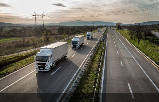 Summit Inovatec: cenário do transporte de cargas perigosas
