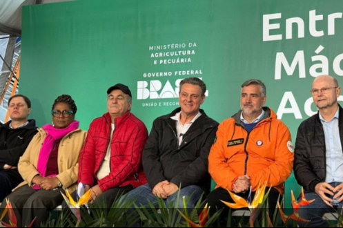 Fávaro diz que governo “topa” R$ 2 bi para seguro rural: “prevenção de desastre é investimento”
