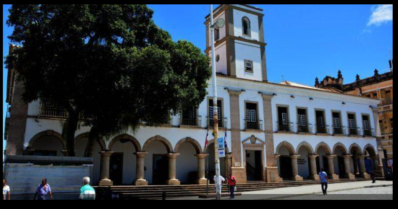 Após incêndio, Câmara Municipal de Salvador contrata seguro