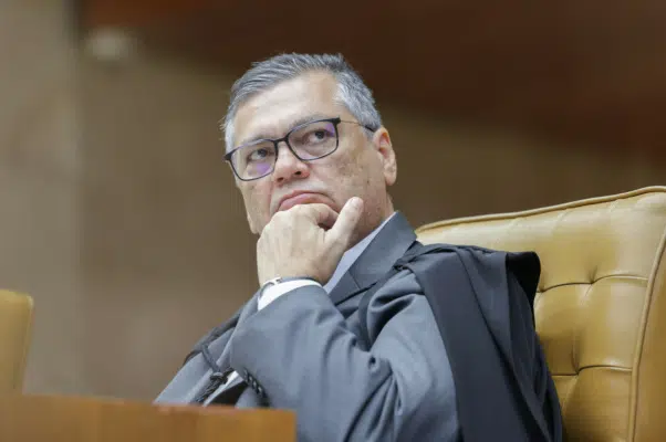 Seguradoras contestam lei que impõe compra de créditos de carbono