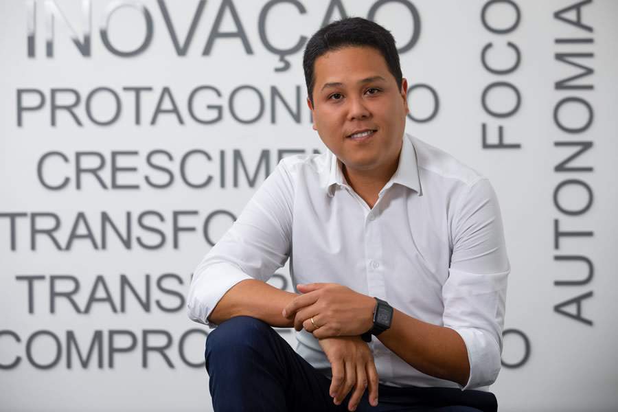 Felipe Massa segue como embaixador da TOKIO MARINE em 2025 e estreia nova campanha de mídia