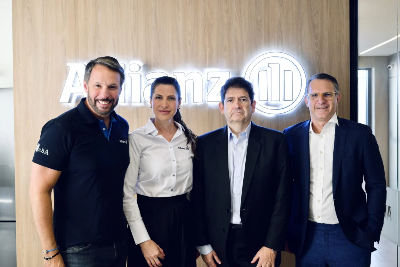 Executivos-da-Allianz-na-inauguracao-da-nova-regional-Sul_credito_divulgacao-1392×929.jpeg